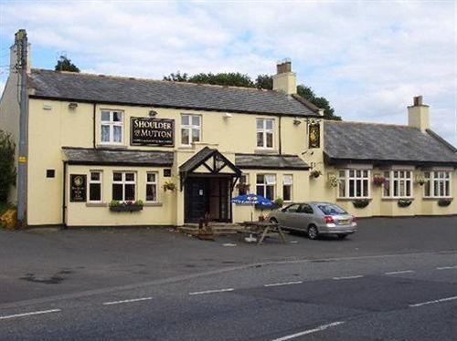 The Shoulder Of Mutton Hotel Longhorsley Buitenkant foto